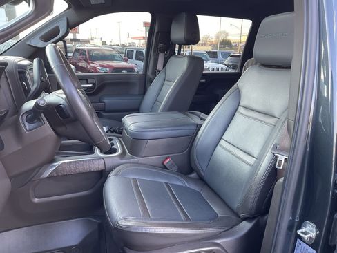 Used 2023 GMC Sierra 2500 Denali w/ Denali Ultimate Package image 20