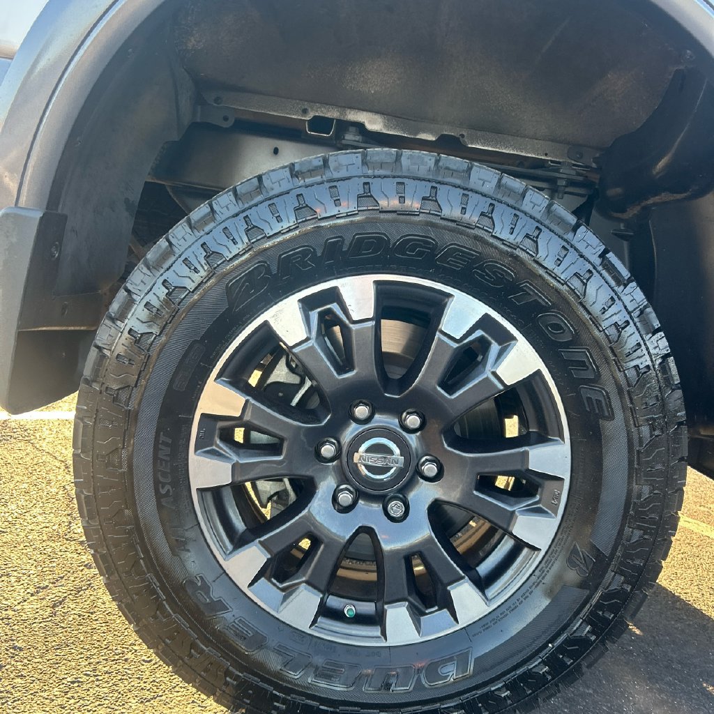 Used 2019 Nissan Titan PRO-4X AWD/4WD image 14