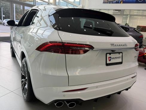 Used 2025 Maserati Grecale Modena AWD/4WD image 3