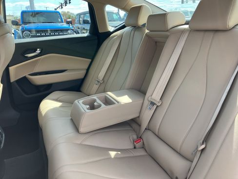 Used 2021 Acura TLX image 29