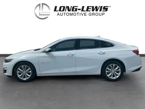 Used 2025 Chevrolet Malibu LT FWD image 2