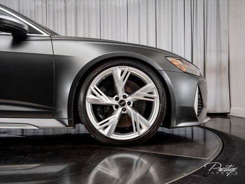 Used 2021 Audi RS 6 AWD/4WD image 16