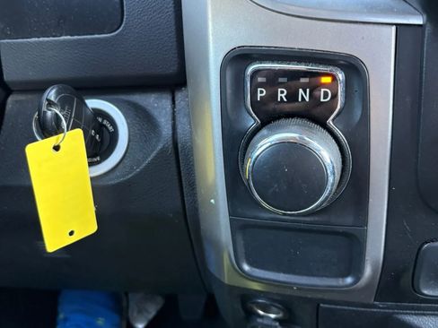 Used 2017 RAM 1500 Classic SLT image 26