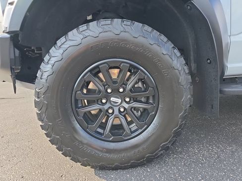 Certified 2024 Ford F150 Raptor AWD/4WD image 10