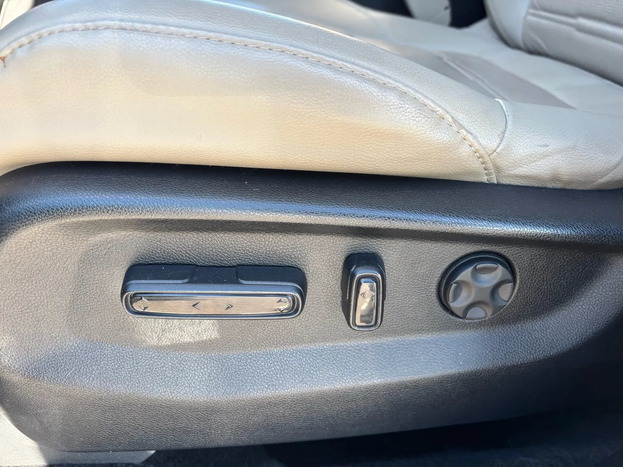 Used 2018 Honda CR-V EX-L image 14