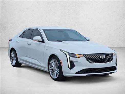 Used 2021 Cadillac CT4 Premium Luxury image 3