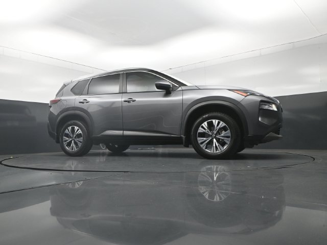 Certified 2023 Nissan Rogue SV w/ SV Premium B Package FWD image 33