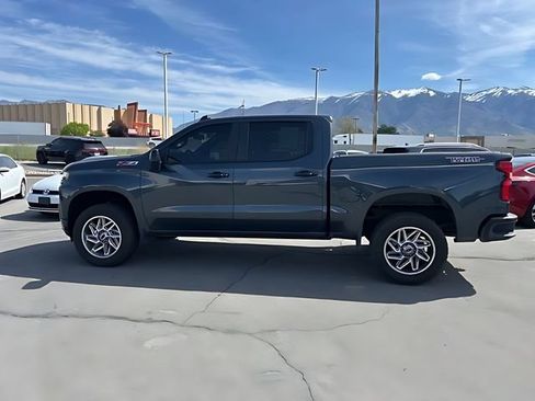 Used 2019 Chevrolet Silverado 1500 LT Trail Boss AWD/4WD image 6