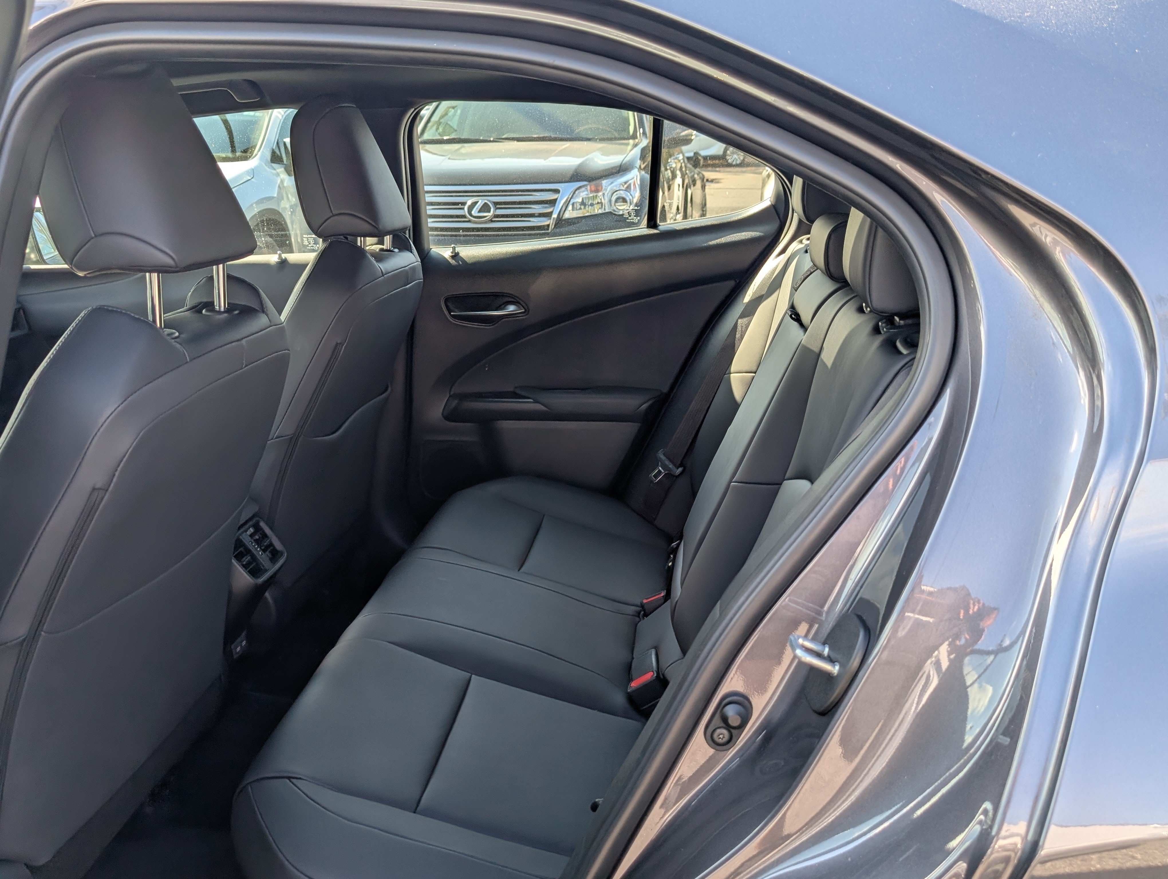Used 2025 Lexus UX 300h AWD w/ Cold Area Package image 15