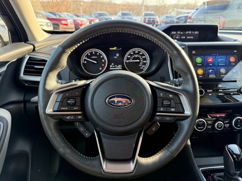 Used 2023 Subaru Forester Limited image 20