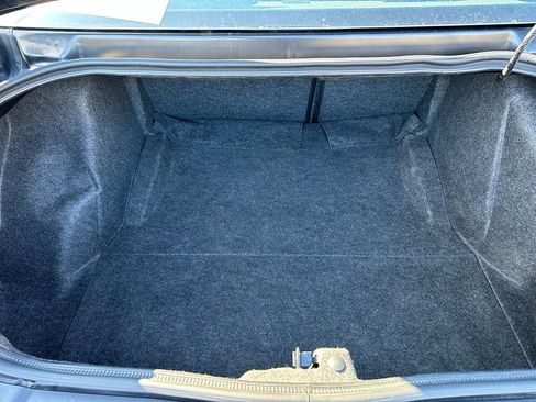 Used 2021 Dodge Challenger SXT image 24