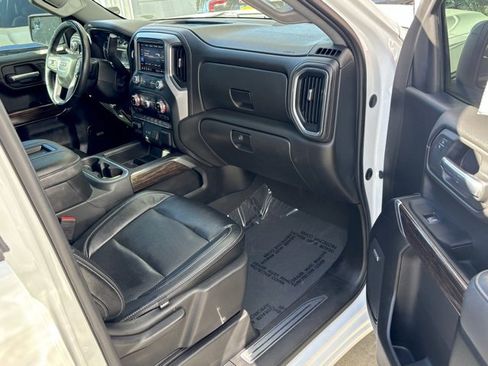 Used 2021 GMC Sierra 1500 Elevation w/ Preferred Package image 32