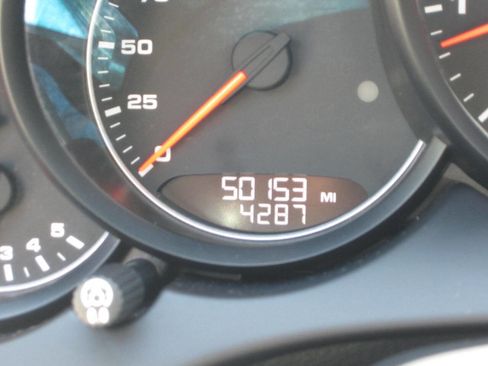 Used 2017 Porsche Cayenne image 34