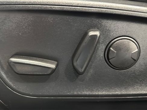 Used 2024 Ford Escape Platinum image 23