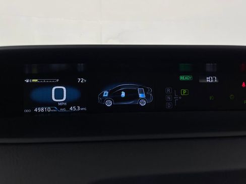 Certified 2022 Toyota Prius FWD image 18