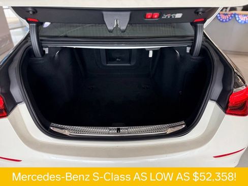 Used 2022 Mercedes-Benz S 500 4MATIC w/ AMG Line Package image 18