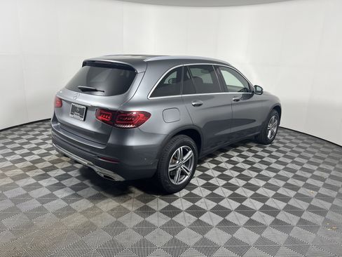 Used 2022 Mercedes-Benz GLC 300 image 5
