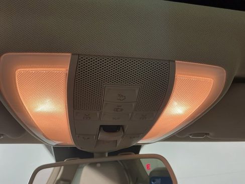 Used 2014 Mercedes-Benz C 300 4MATIC Sedan image 15