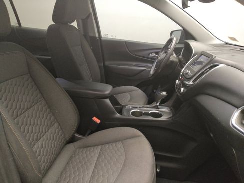Used 2020 Chevrolet Equinox LT image 21