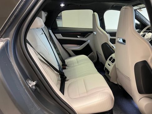 New 2026 Jaguar F-PACE R-Dynamic S AWD/4WD image 15