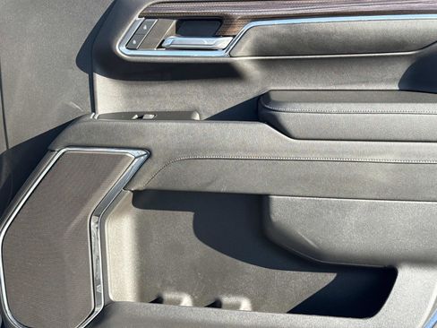 Used 2024 Chevrolet Silverado 1500 LT image 17