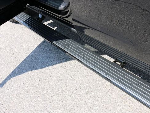 New 2025 Ford Expedition Platinum w/ Driver's Package image 10