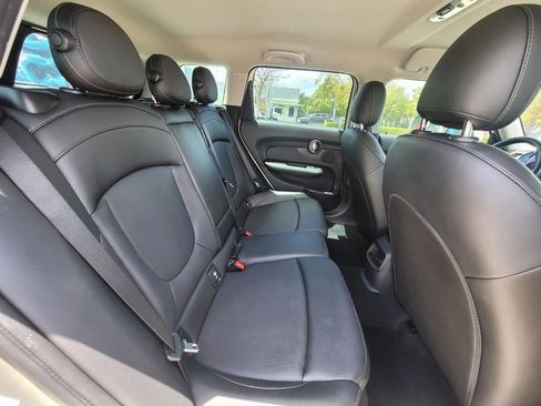 Used 2019 MINI Cooper Clubman FWD image 10