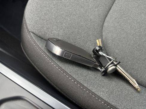 Used 2025 Kia K4 FWD image 21