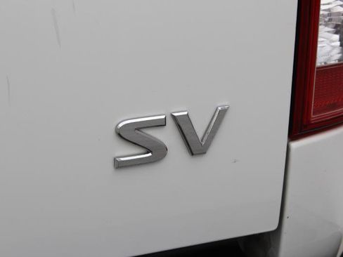 Used 2014 Nissan Frontier SV image 28