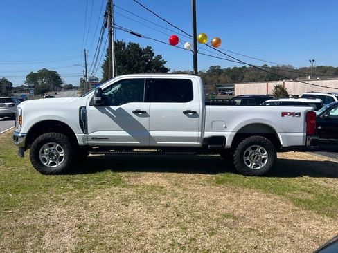 Used 2025 Ford F250 XLT w/ FX4 Off-Road Package image 2