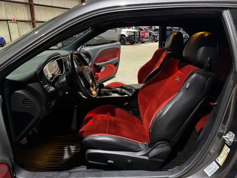 Used 2016 Dodge Challenger R/T Plus image 15