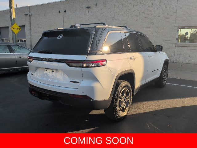 Used 2022 Jeep Grand Cherokee Trailhawk AWD/4WD image 8