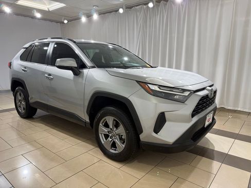 Certified 2022 Toyota RAV4 XLE w/ Convenience Package AWD/4WD image 7