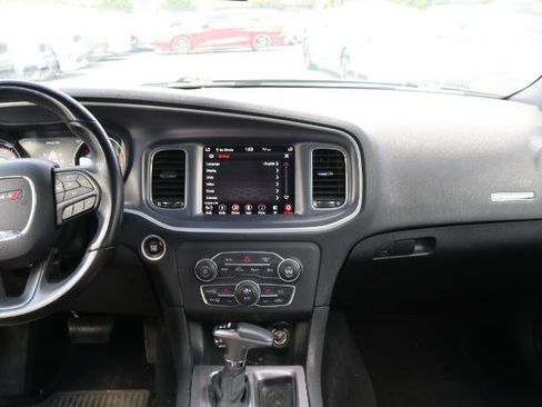 Used 2019 Dodge Charger SXT AWD/4WD image 22