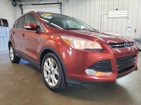 Used 2016 Ford Escape Titanium AWD/4WD image 2