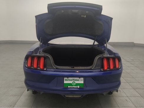 Used 2016 Ford Mustang Coupe w/ Equipment Group 051A RWD image 29