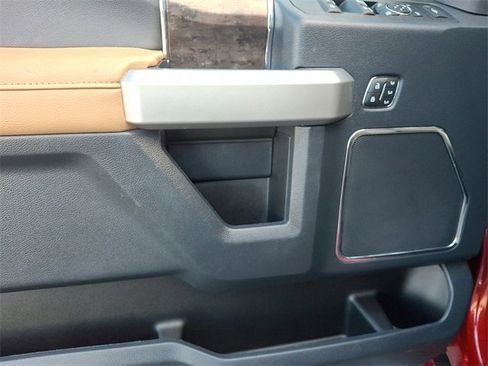 Used 2022 Ford F350 Lariat w/ Lariat Ultimate Package image 14