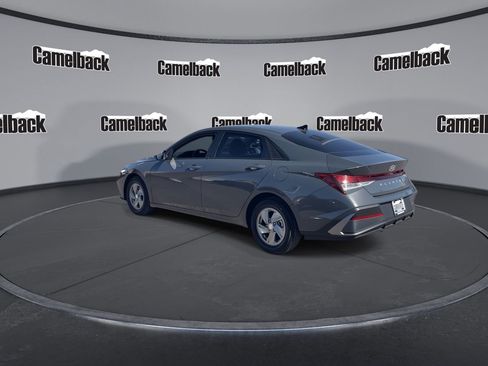 Certified 2024 Hyundai Elantra SE image 5