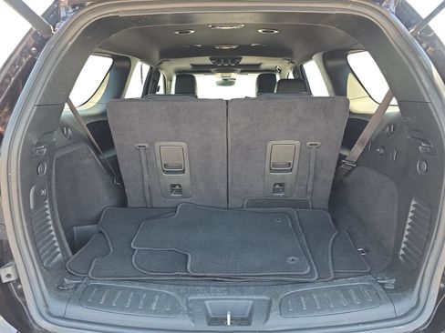 Used 2024 Dodge Durango GT RWD image 30
