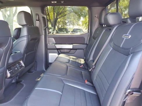 Used 2026 Ford F250 Platinum AWD/4WD image 11