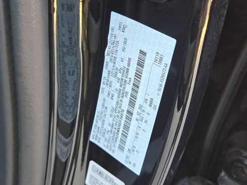 Used 2024 Ford F250 Limited w/ FX4 Off-Road Package image 32