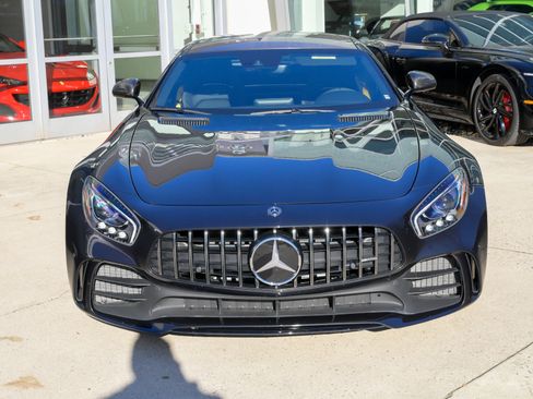 Used 2019 Mercedes-Benz AMG GT R image 2