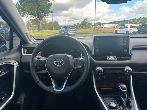 Used 2020 Toyota RAV4 TRD Off-Road AWD/4WD image 15