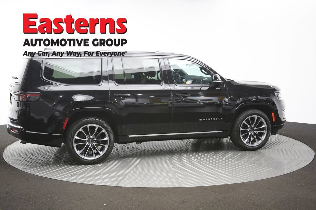 Used 2024 Jeep Wagoneer Series III w/ Premium Group I AWD/4WD image 51