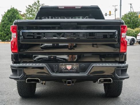 Used 2022 Chevrolet Silverado 1500 LT Trail Boss w/ LPO, Dark Essentials Package AWD/4WD image 6