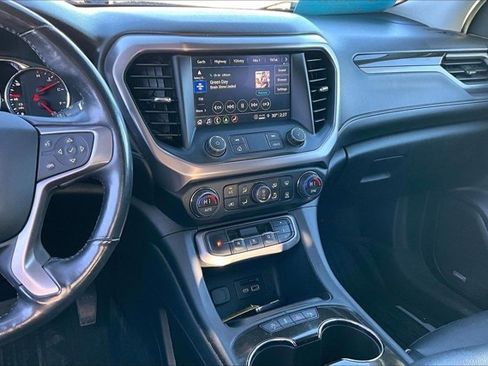 Used 2022 GMC Acadia AT4 w/ Technology Package image 9