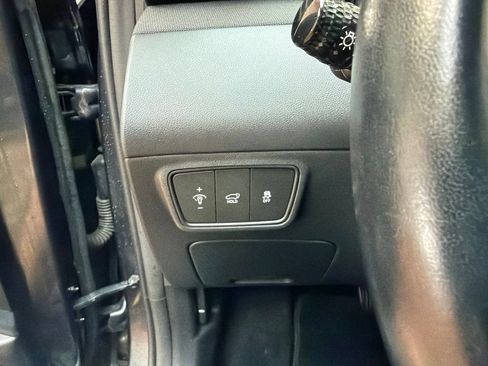 Certified 2023 Hyundai Tucson Limited w/ Cargo Package FWD image 24
