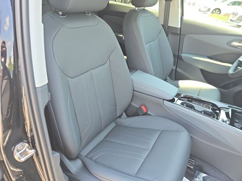 New 2026 Audi Q3 quattro 2.0T AWD/4WD image 10