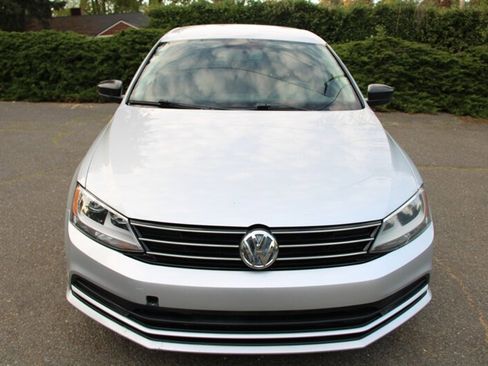 Used 2016 Volkswagen Jetta S FWD image 10