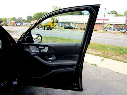 Used 2020 Mercedes-Benz GLE 450 4MATIC image 37